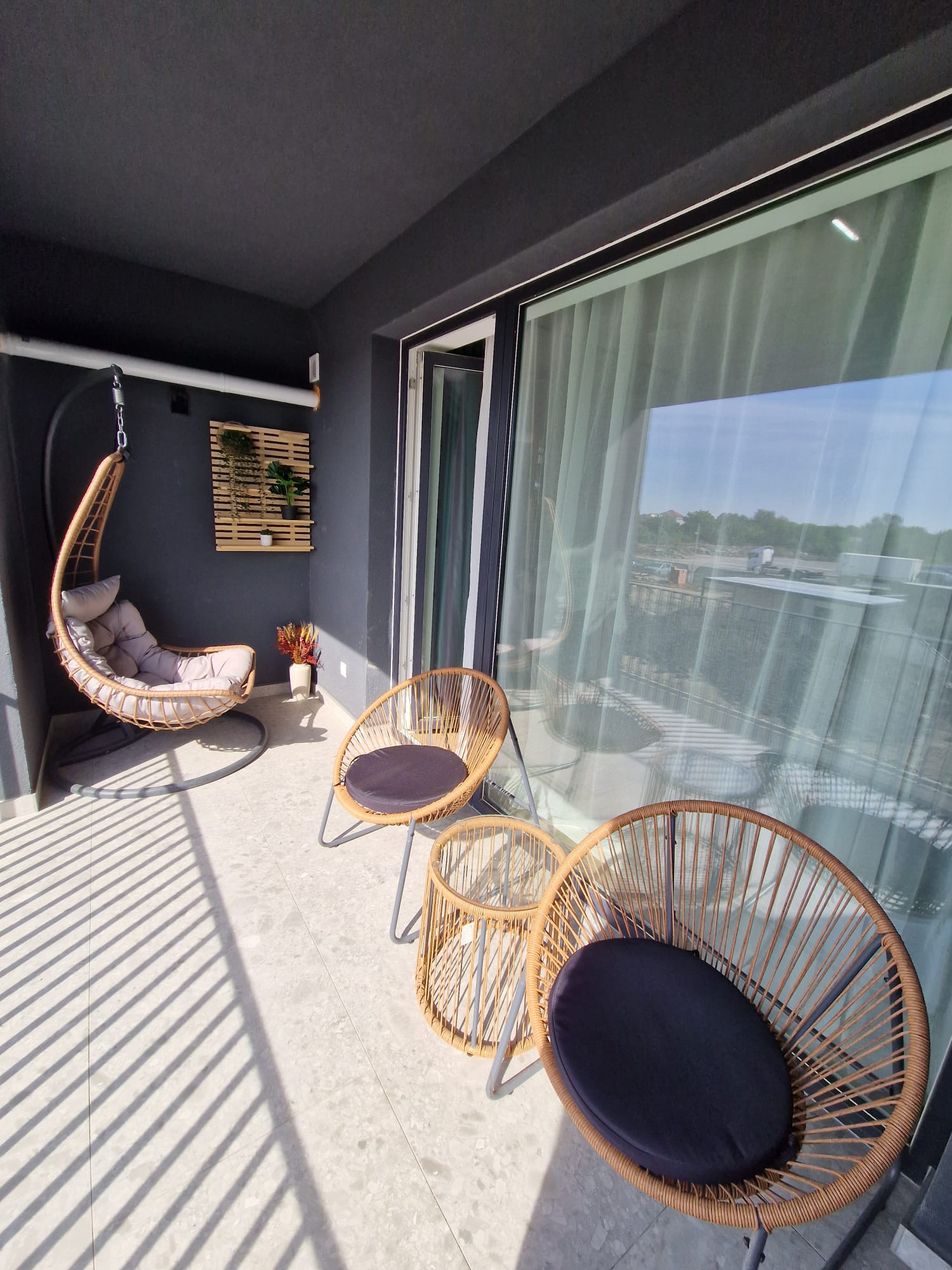 După — Apartament cu open space și nișă de dormit